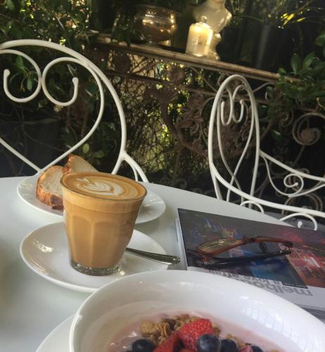 Andres Mews Luxury Serviced Apartments - Tourism TAS 5