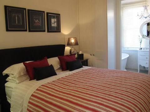 Andres Mews Luxury Serviced Apartments - Tourism TAS 6