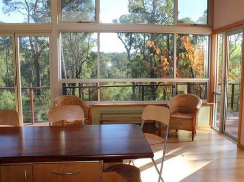 Beachhouse Holidays - Hobart Tourism 0