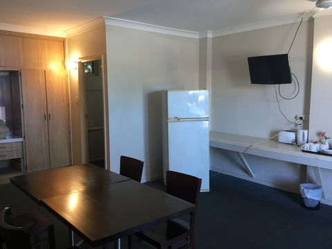 Kooyong Hotel - Hobart Tourism 6