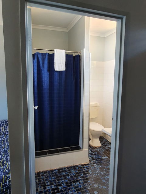 Kooyong Hotel - Hobart Tourism 1