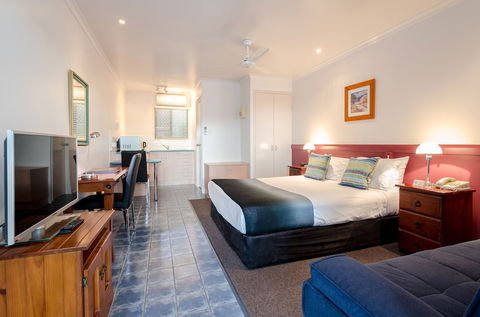 Central Studio Accommodation - Tourism TAS 3