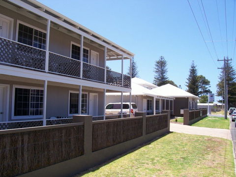 Clearwater Motel Apartments - Tourism TAS 0
