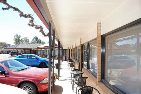 Civic Motor Inn - Hobart Tourism 6