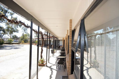 Civic Motor Inn - Hobart Tourism 4