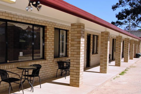 Civic Motor Inn - Hobart Tourism 5