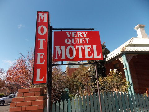 Cowra Crest Motel - Tourism TAS 0