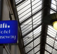Hotel Causeway Melbourne - Tourism TAS