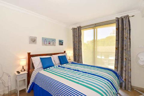 Sorrento Apartment 202 - Hobart Tourism 6