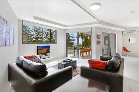 Coast Luxury Apartments 3 - Hobart Tourism 3