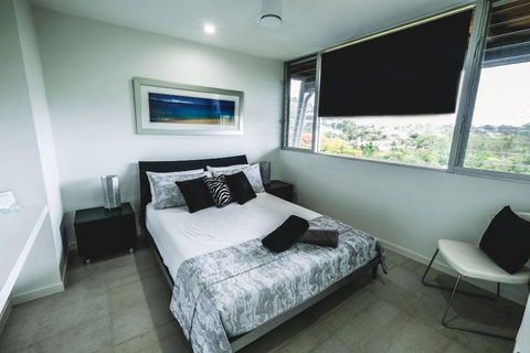Bellevue Airlie Beach - Hobart Tourism 6