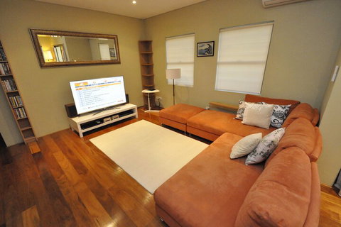 Glebe Fully Furnished 1 BDR Apart 47 ROS - Tourism TAS 4