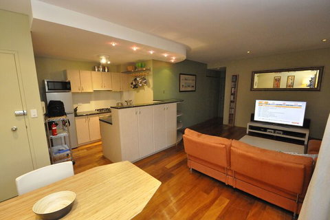 Glebe Fully Furnished 1 BDR Apart 47 ROS - Tourism TAS 5
