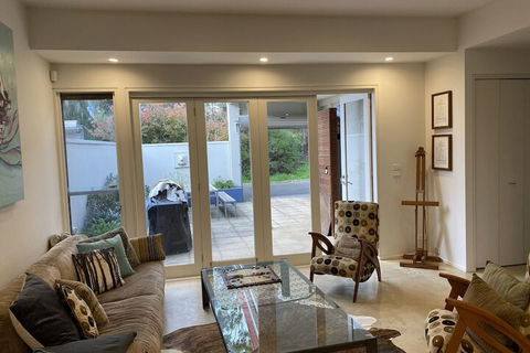 315 West St. Kilda 3 Bedroom House - Tourism TAS 3