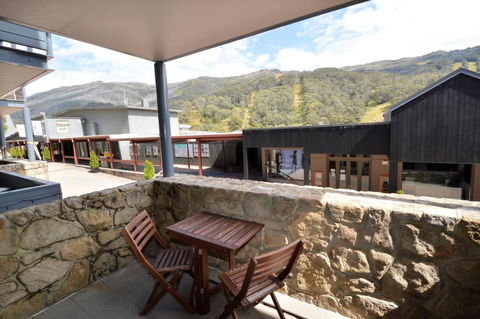 Squatters 1 - Hobart Tourism 5