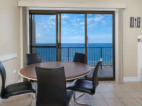 Waterfront Unit Unit 3 - Hobart Tourism 1