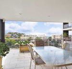 8 Carrington 15 Government Road spacious unit with air conditioning  lift - Tourism TAS