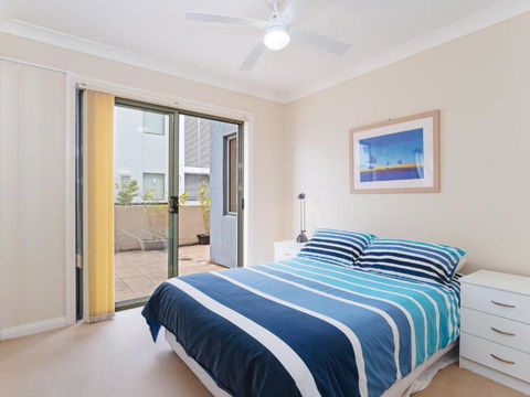 2 Peninsula Waters Three Bedroom Unit With Spacious Private Courtyard & WIFI - Hobart Tourism 5
