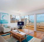 3 The Clippers 131 Soldiers Point Road fabulous waterfront unit - Tourism TAS