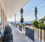 1 Shoal Towers 11 Shoal Bay Road fantastic unit across the road from beach - Tourism TAS