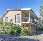 2 Plattens 15 Kurrawa Close great duplex so close to the water - Tourism TAS
