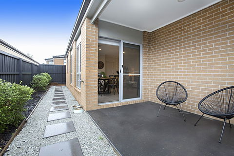 BOUTIQUE STAYS - Gumflower - Hobart Tourism 0