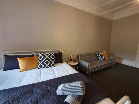 The Royal Hotel - Hobart Tourism 4