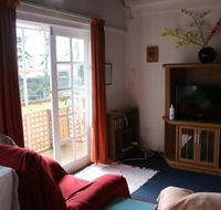 Wind Song Mountain Retreat - Hobart Tourism