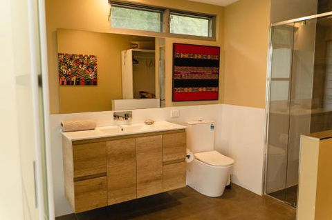 Zetas Coffee Origin House - Tourism TAS 5