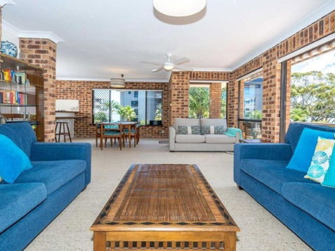 COLUMBIA VIEWS 2 / 9 COLUMBIA CLOSE AIRCON WIFI NETFLIX VIEWS & BOAT PARKING - Tourism TAS 5