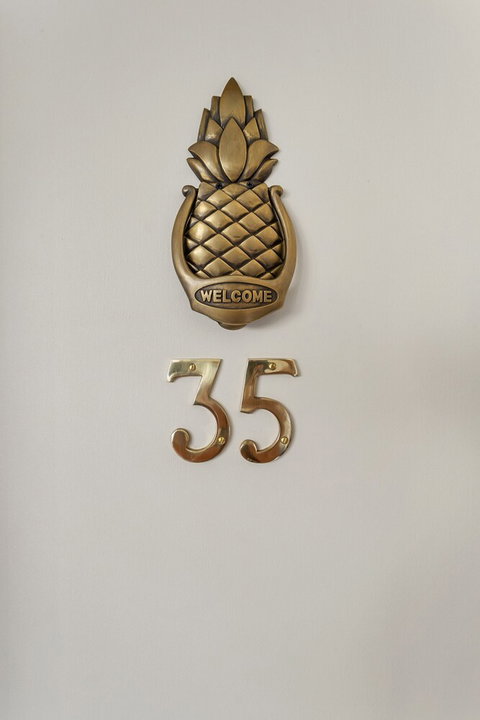 UNIT 35 Whitsundays - Hobart Tourism 1