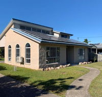 11 Anchovy Street Tin Can Bay Summer Haven coastal retreat - Tourism TAS