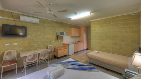 Stuarts Point Convention Centre - Hobart Tourism 4