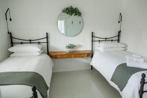 The Rested Guest 3 Bedroom Cottage West Wyalong - Tourism TAS 5