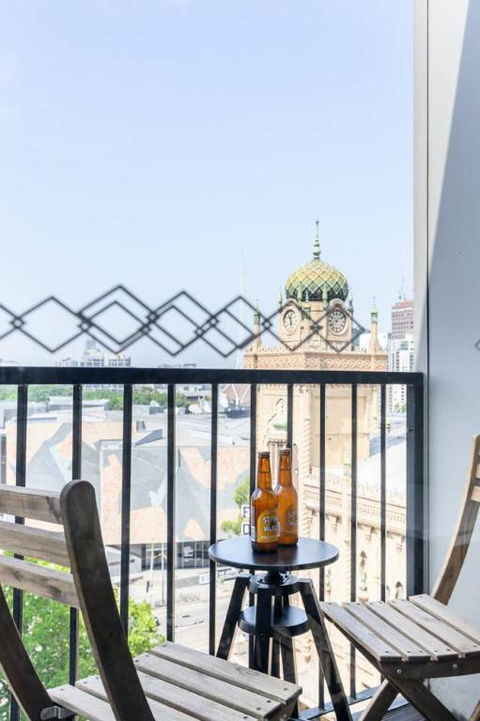 LUCY Stylish City Vibe & Views - Tourism TAS 5