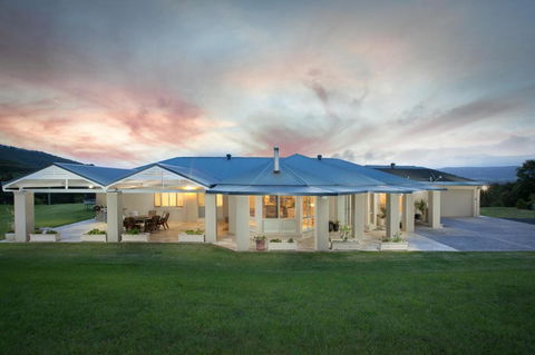 Cullengetty Estate - Hobart Tourism 4