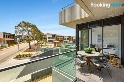 Luxe 101 At Martha Cove Waterfront Luxury On The Marina Walk To Beach - Tourism TAS 2