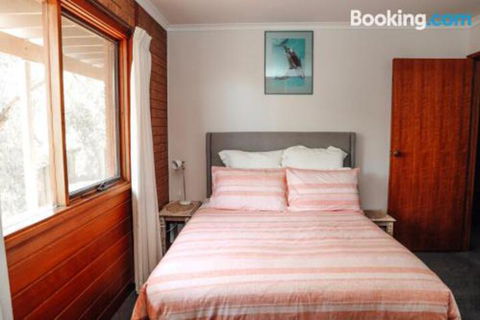 Banksia Beach House - Tourism TAS 2