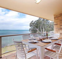 3 Pelican Sands 83 Soldiers Point Rd stunning waterfront unit with magical water views  air conditioning - Tourism TAS