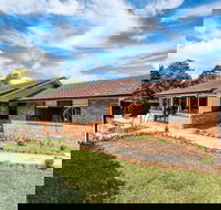 Hedge House- luxury space style location - Tourism TAS