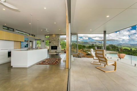 The Springs - Tourism TAS 1