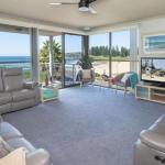 At The Beach Kiama Surf Beach At Your Doorstep - Tourism TAS 0