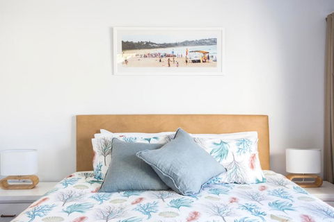 Beachfront Apartment 10 - Hobart Tourism 3