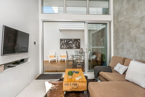 A PERFECT STAY - Studio 9 - Tourism TAS 4