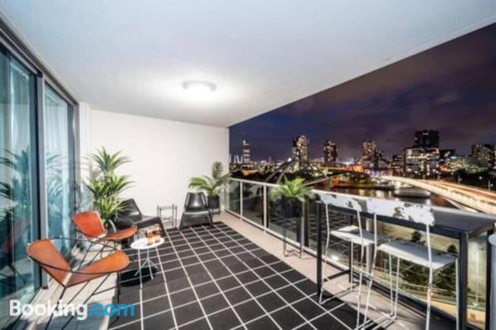 Brisbane QLD Tourism TAS