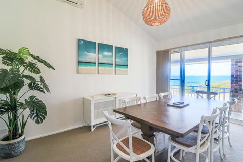 Oceanview BeachHouse - Tourism TAS 4