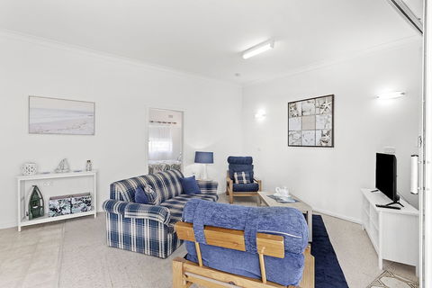 Fiddlers Green 7 62 Magnus Street - Tourism TAS 4