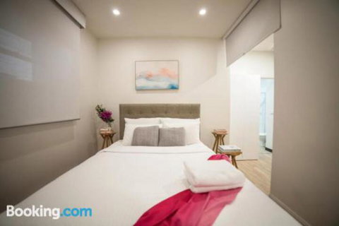 Flinders Lane Melbourne Apartment By Ready Set Host - Tourism TAS 6