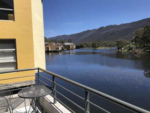 Snowonder Crackenback 36 - Hobart Tourism 2
