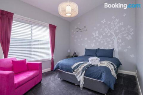 Wentworth Estate 5 Bedroom Luxury Home Sleeps 12 - Hobart Tourism 6